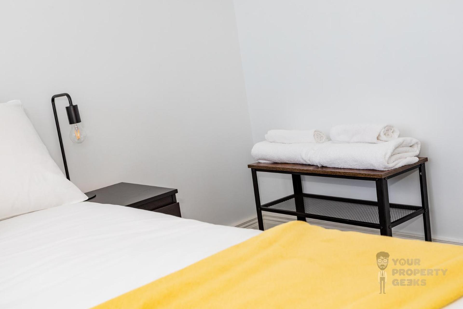 Attic Style 2 Bed Duplex Apartment With Rooftop Patio Belfast Exterior photo